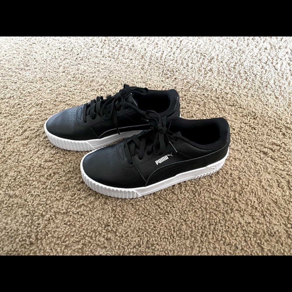 Soft foam women’s Puma sneakers